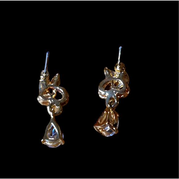 Vintage Jewelry 14KT Plated Pear-Shaped Tear Drop Earrings In Box - Picture 6 of 9